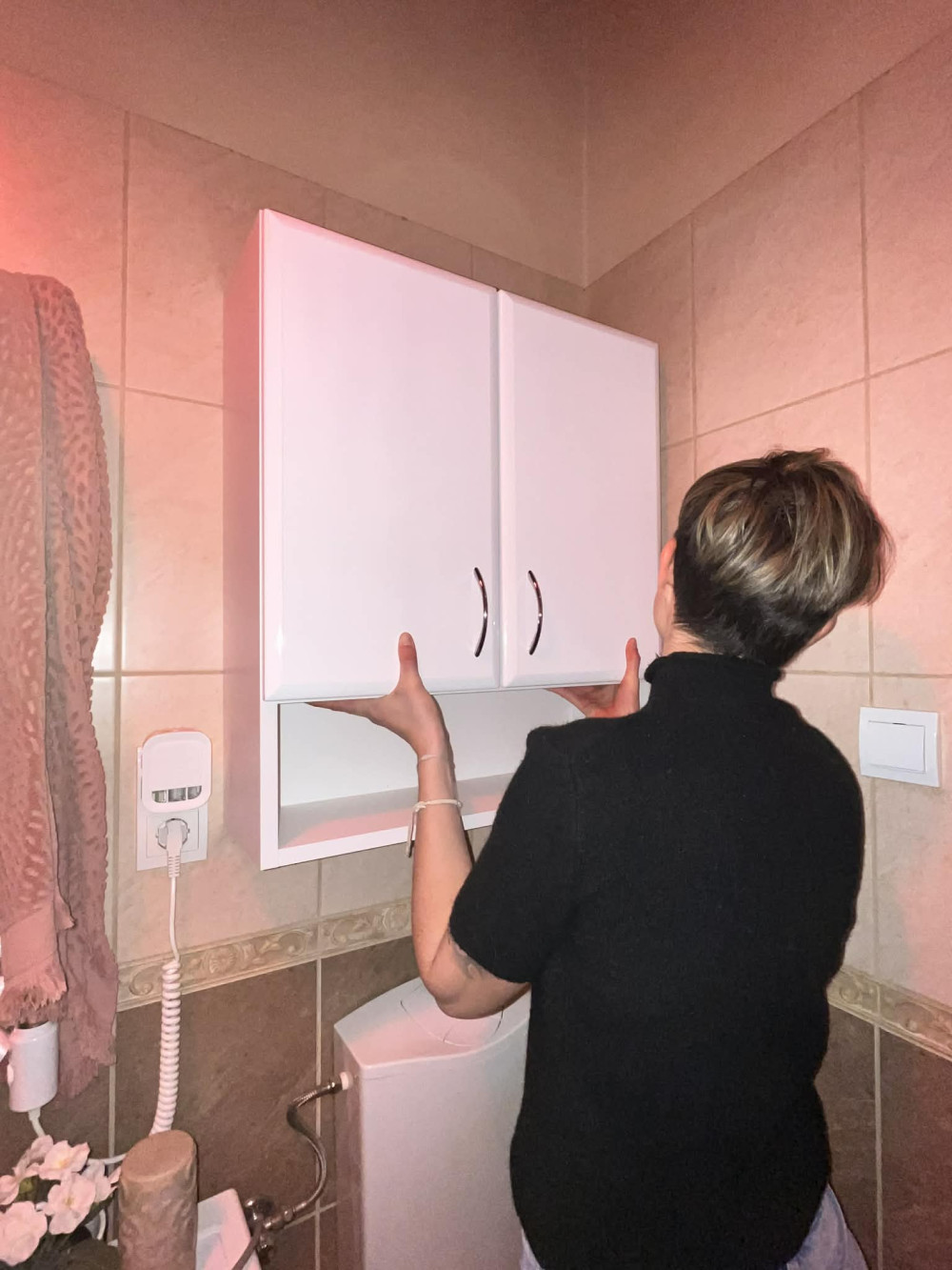   Bianca Plus 60-as Faliszekrény 2 ajtóval, nyitott alsó résszel, magasfényű fehér színben
